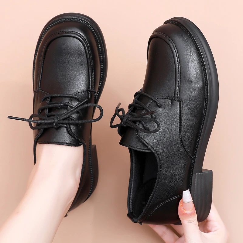 B02妈妈鞋圆头软底百搭中老年女士舒适防滑女鞋平底鞋黑色春季