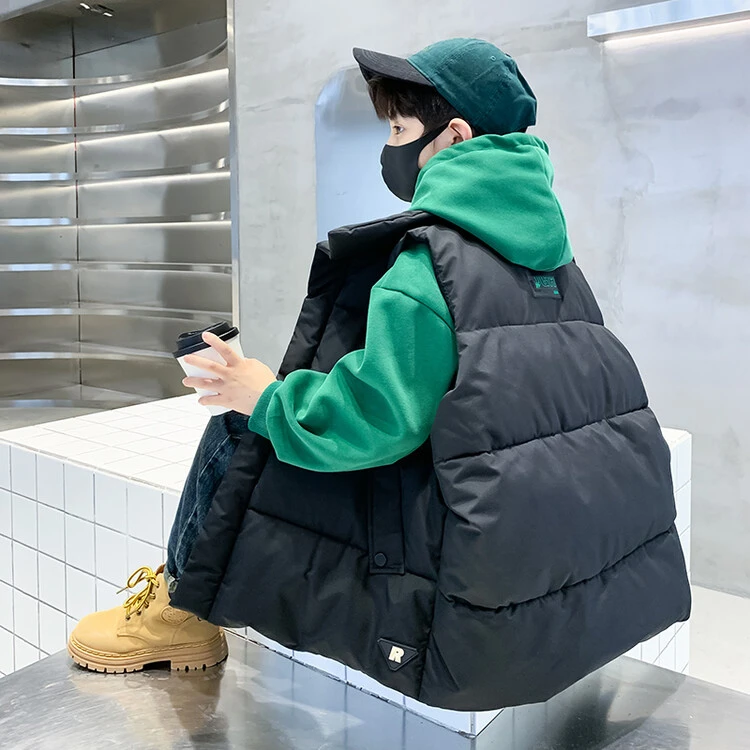 男童棉马甲外穿秋冬季2025新款儿童冬装大童背心加厚保暖帅气男孩