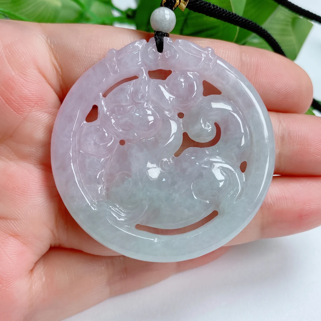 天然翡翠麒麟吊坠