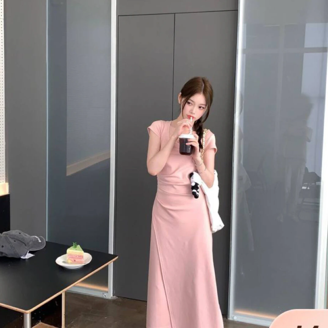 2025年新款气质短袖连衣裙裙子
