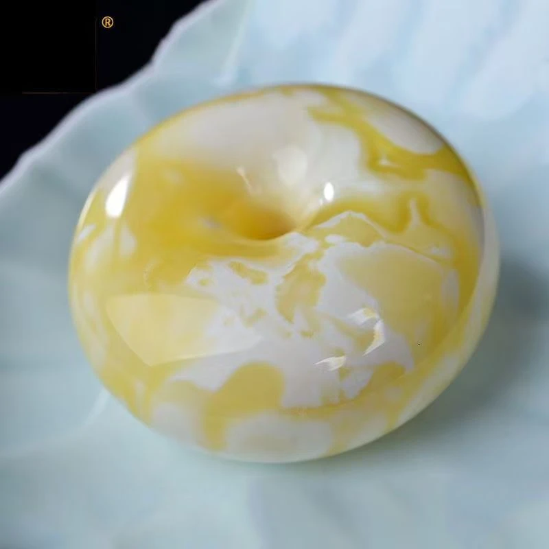 吊坠 H01  古巴新密K16吊坠老型鸡油黄时尚百搭