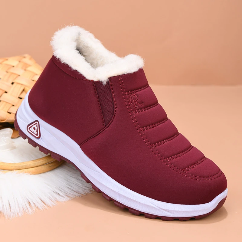 新款冬季加绒保暖妈妈棉鞋中老年一脚蹬休闲软底防滑平底加厚棉靴