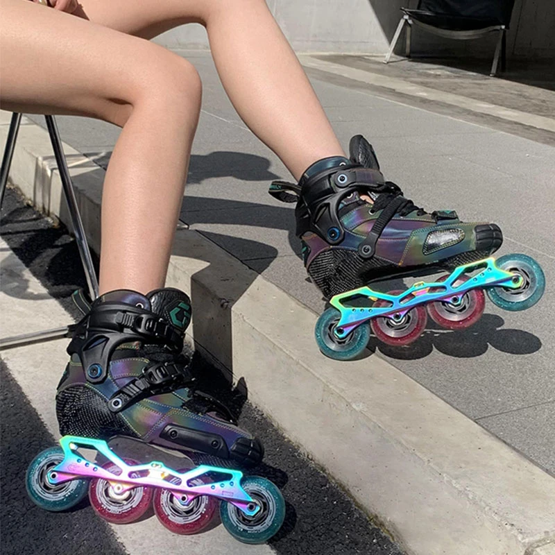 新款升级版闪灵碳纤鞋高端碳纤维刹车平花鞋新HV轮滑鞋成人溜冰鞋