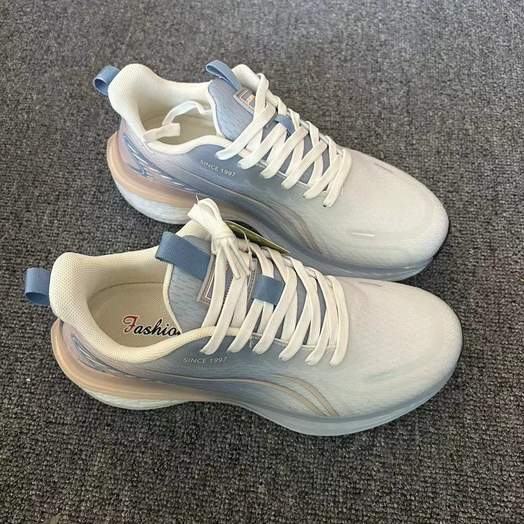 2024年秋季新款时尚舒适百搭轻便防滑耐磨女士慢跑鞋