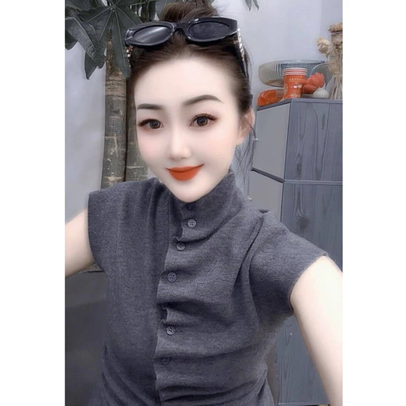 设计感不规则单排扣针织衫女欧洲站2024秋季新款百搭休闲显瘦上衣