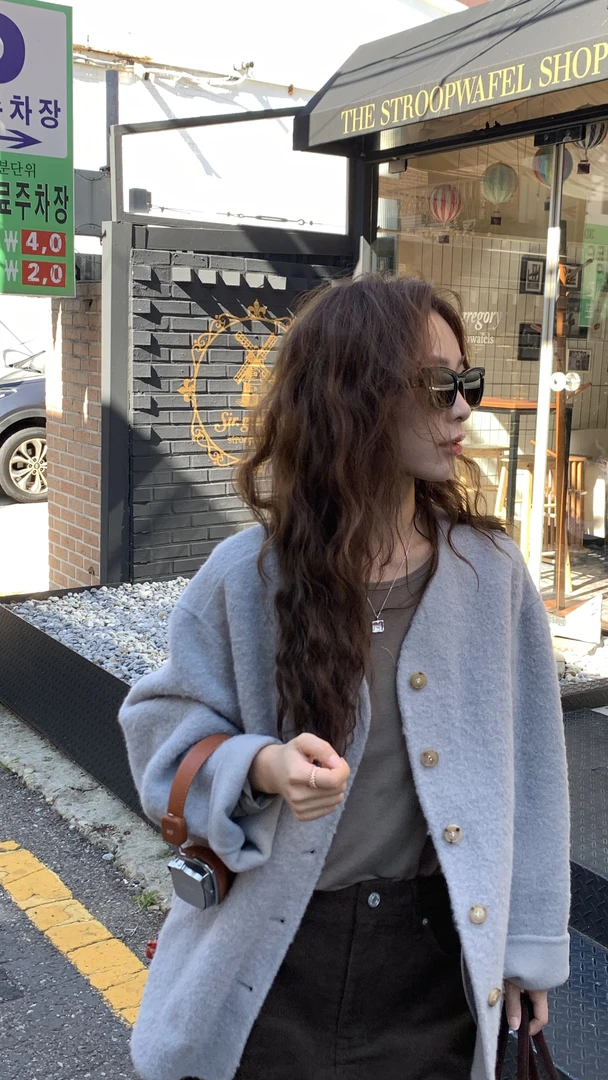 在韩-「首尔有冬」韩国baby 阿尔巴卡大衣外套女冬季