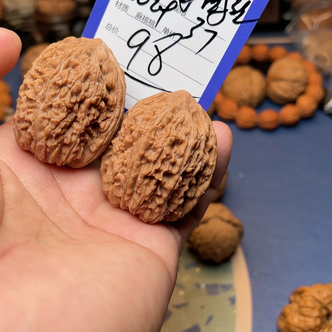 【闪购商品】文玩核桃吊坠大**汪