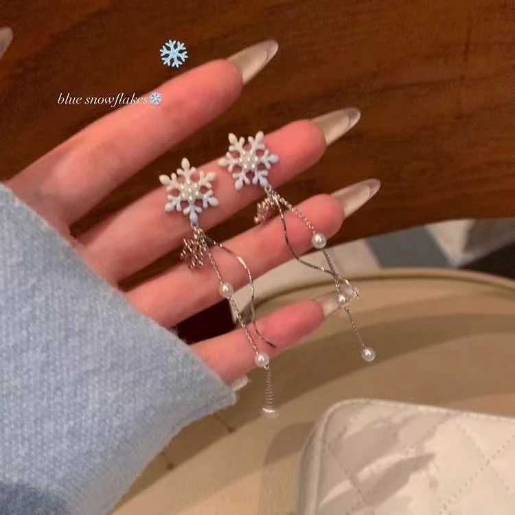 锌合金耳饰 秋冬雪花流苏耳环女高级耳饰女2023新款爆款气质耳钉
