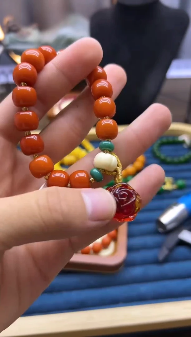 【闪购商品】蜜蜡手链14K金镶嵌S340