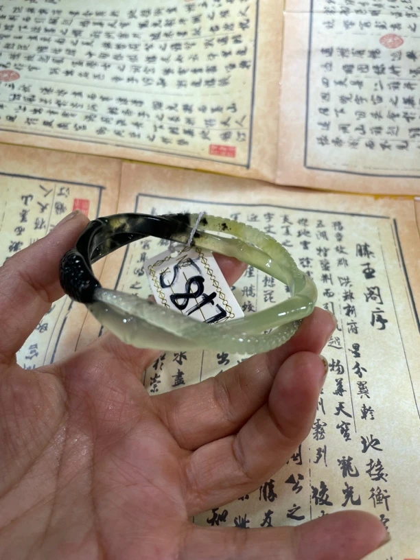 岫玉水墨半壁手镯58圈口x号