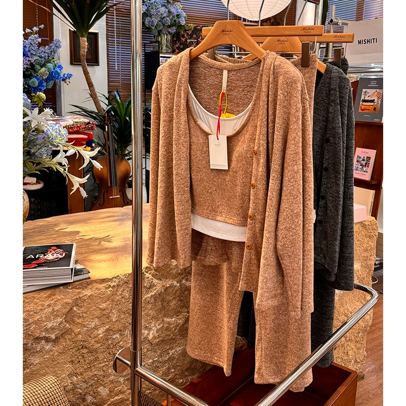 米诗缇【卡其拼色背心三件套】小众潮牌设计可外穿磨毛三件套家居服