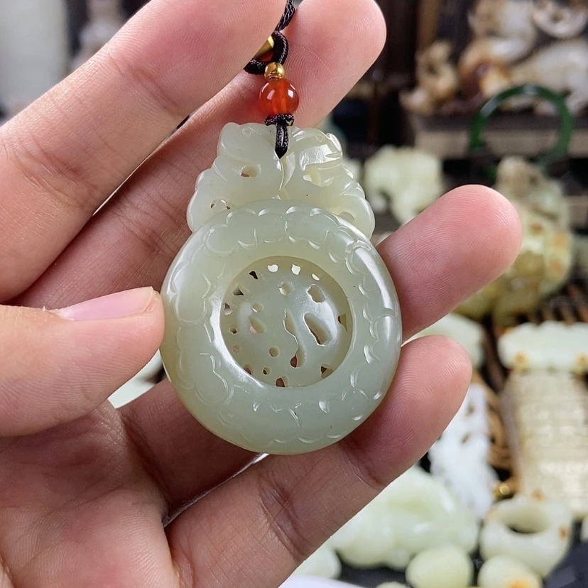 【闪购商品】和田玉挂件未镶嵌z****u
