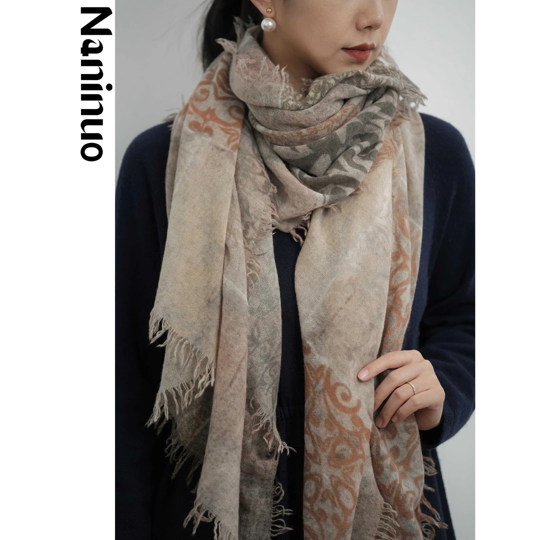 Naninuo/纳尼诺花卡其树叶围巾/纯羊绒柔软亲肤NKWJ22145