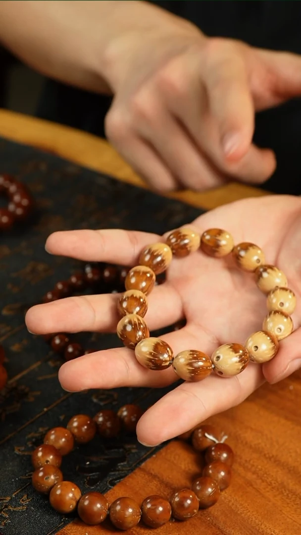 【闪购商品】紫金鼠手串熊猫枣珠