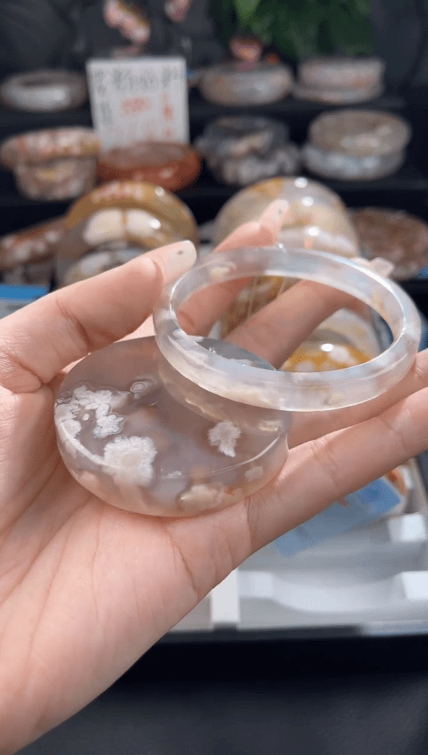 【闪购商品】石英质玉手镯未镶嵌56.6