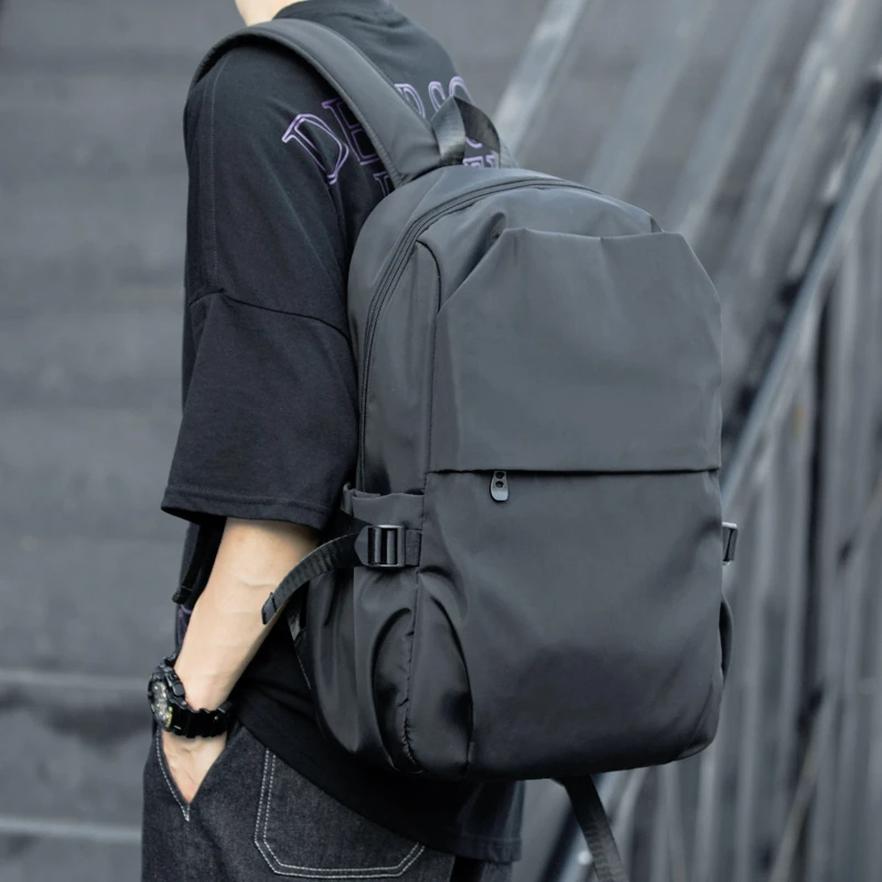 新款爆款双肩包男士大容量运动旅行包休闲电脑背包大学生书包背包