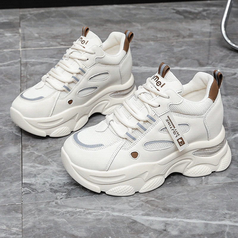 韩版显脚小内增高老爹鞋女2024秋新款网面透气小白鞋减震轻便跑步