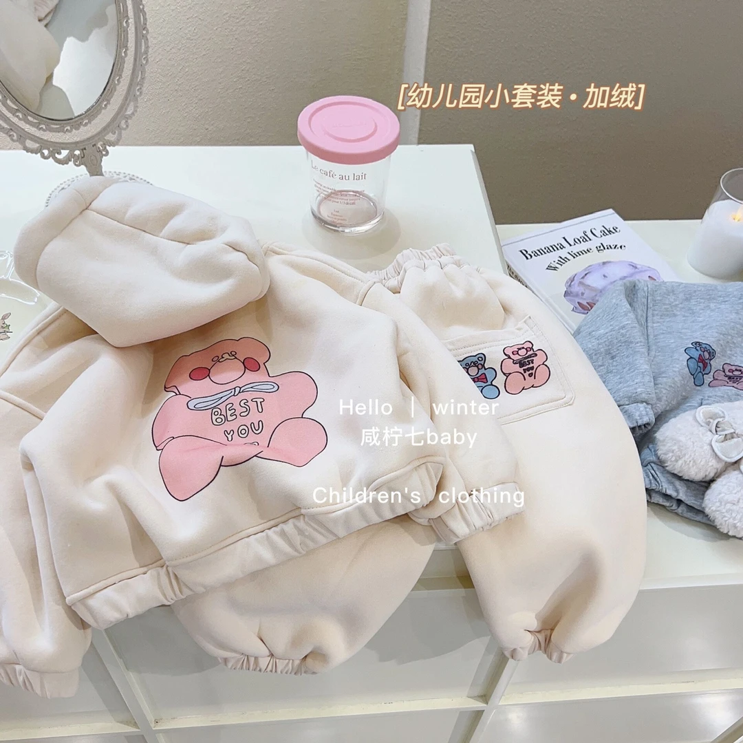 女童冬季运动卡通印花小熊韩版卫衣套装2023新款加绒加厚洋气潮服