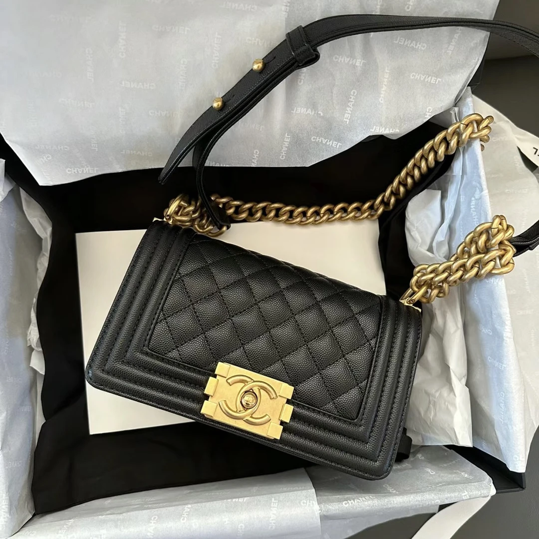 99新 Chanel/香奈儿 黑金荔枝小号leboy/专属