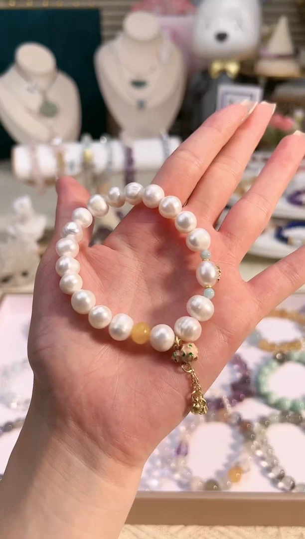 【闪购商品】水晶手链未镶嵌颜色微差多样性发货发其一