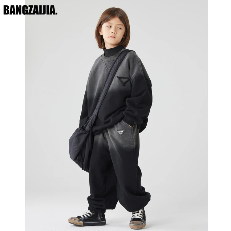 加厚一体绒渐变三角标套装