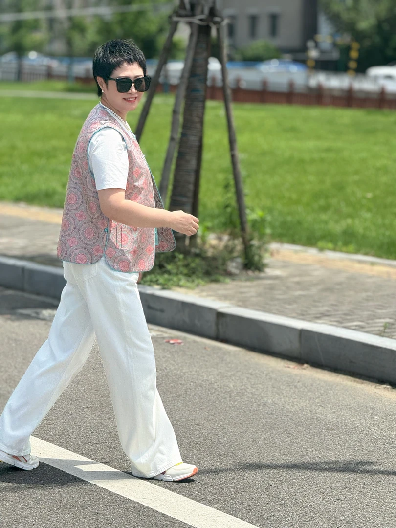 【粉黛蓝曦】30姆米桑蚕丝一字盘扣新中式真丝宋锦坎肩圆领女马甲