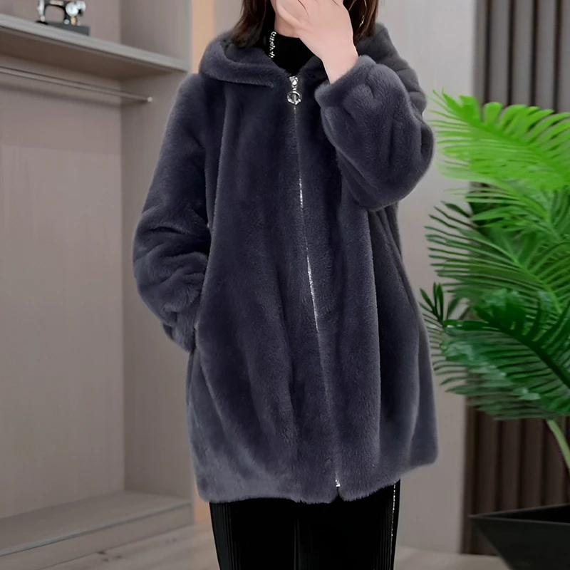 时尚休闲皮毛一体大衣2024冬季中长款加绒加厚保暖中老年女外套