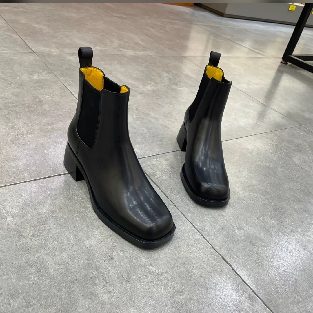 赫谷l831进口胎牛皮方跟单里时尚短靴