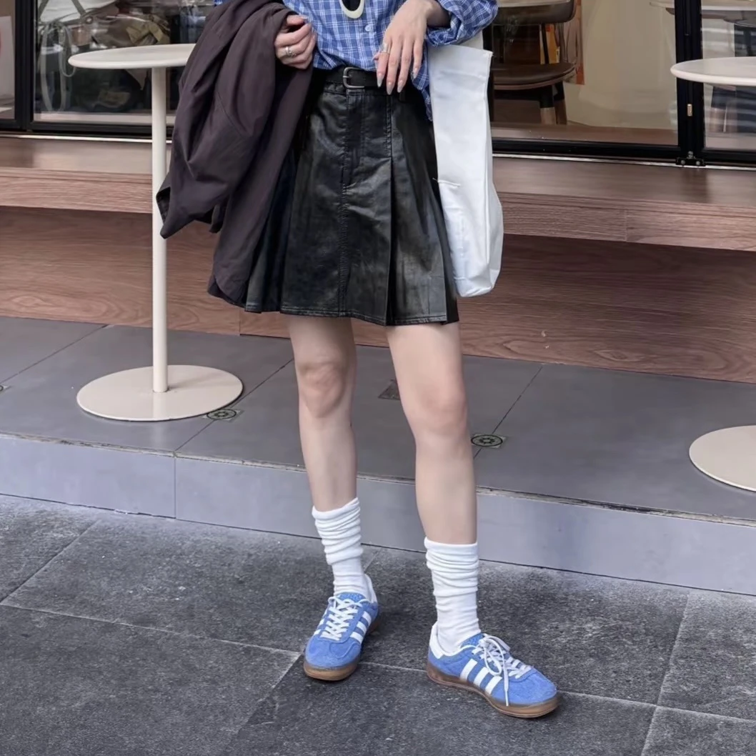 韩版PU皮百褶A字短裙