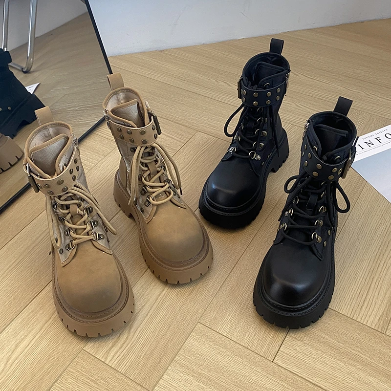 贾不假女款靴子2024早秋新款舒适复古厚底英伦时尚百搭气质马丁靴