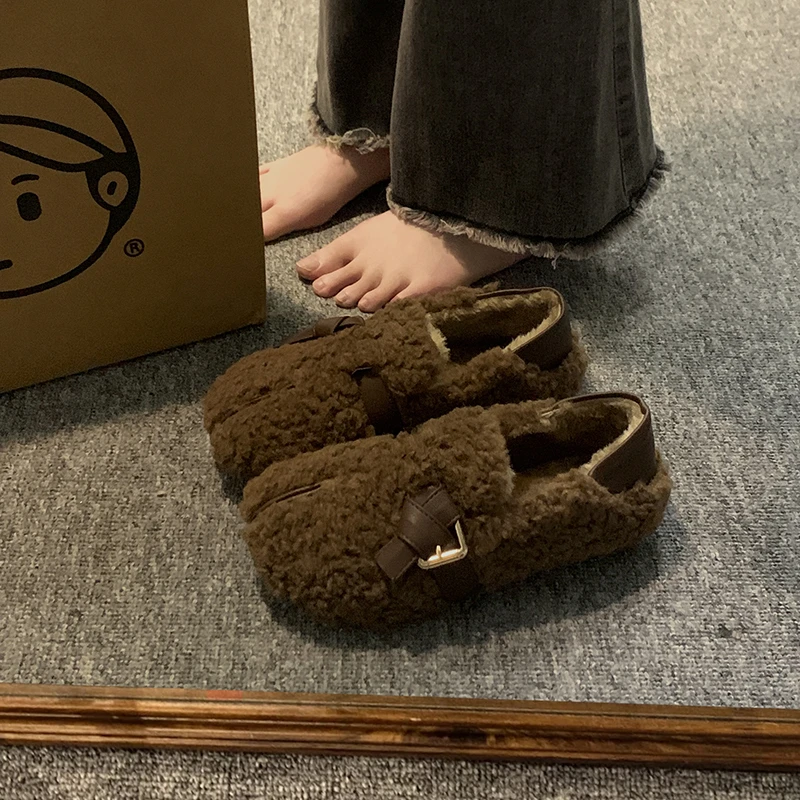贾不假日系单鞋女士2023年冬季新款洋气时尚流行复古软底毛毛鞋潮