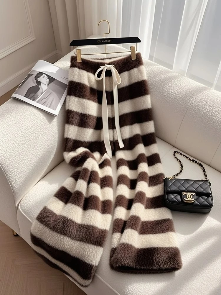 慵懒松弛感咖色条纹毛绒裤子2024冬季新款今年流行爆款休闲长裤女