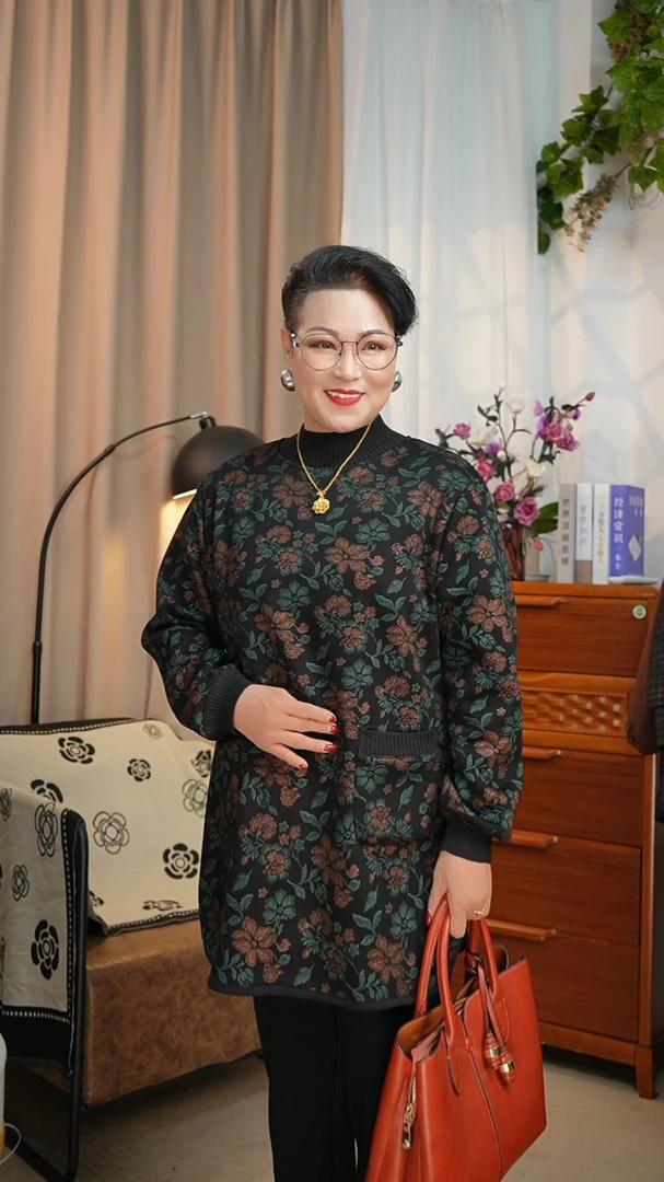 1192【胖嫂】大码中老年女装秋冬新款2024印花打底衫长款遮肉显瘦