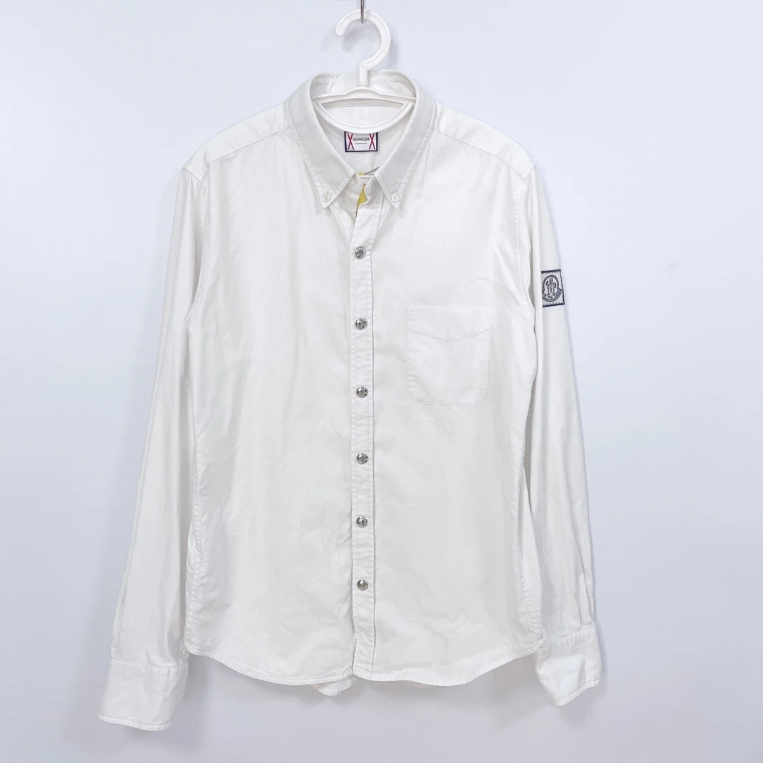95新 MONCLER 4码/Moncler/蒙口 袖标logo长袖衬衫/95新/xjm03531