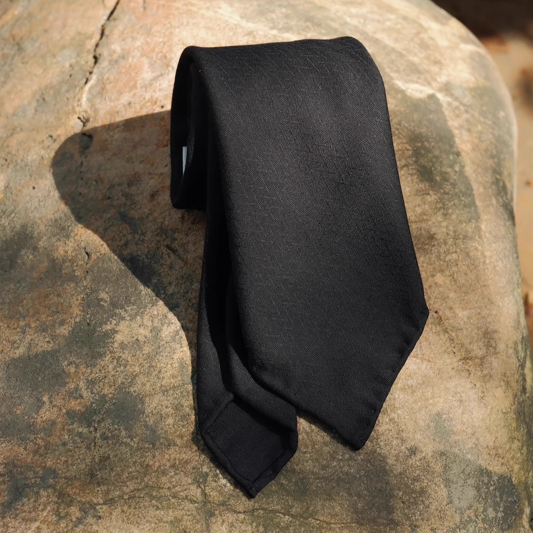 SEEKMITED意式三褶领带手工卷边半衬飘逸轻薄洒脱休闲商务简约