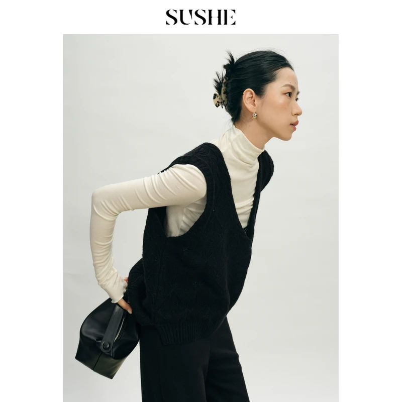 束皙SUSHE 逾序 100绵羊毛高智感学院风 镂空编织V领针织衫背心女