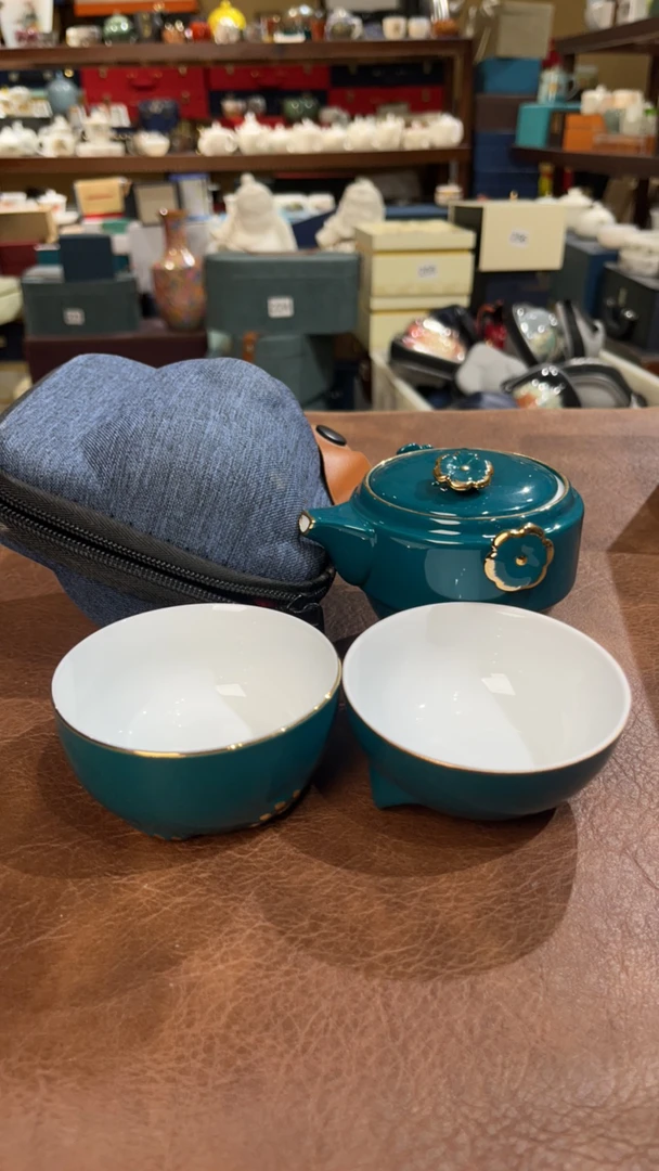 166孔雀绿猫咪一壶二杯旅行茶具