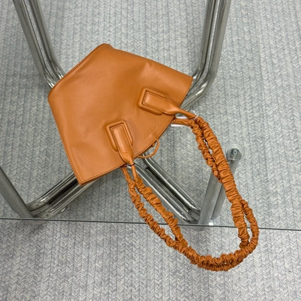 95新 BOTTEGA VENETA/葆蝶家 藤象/单肩包