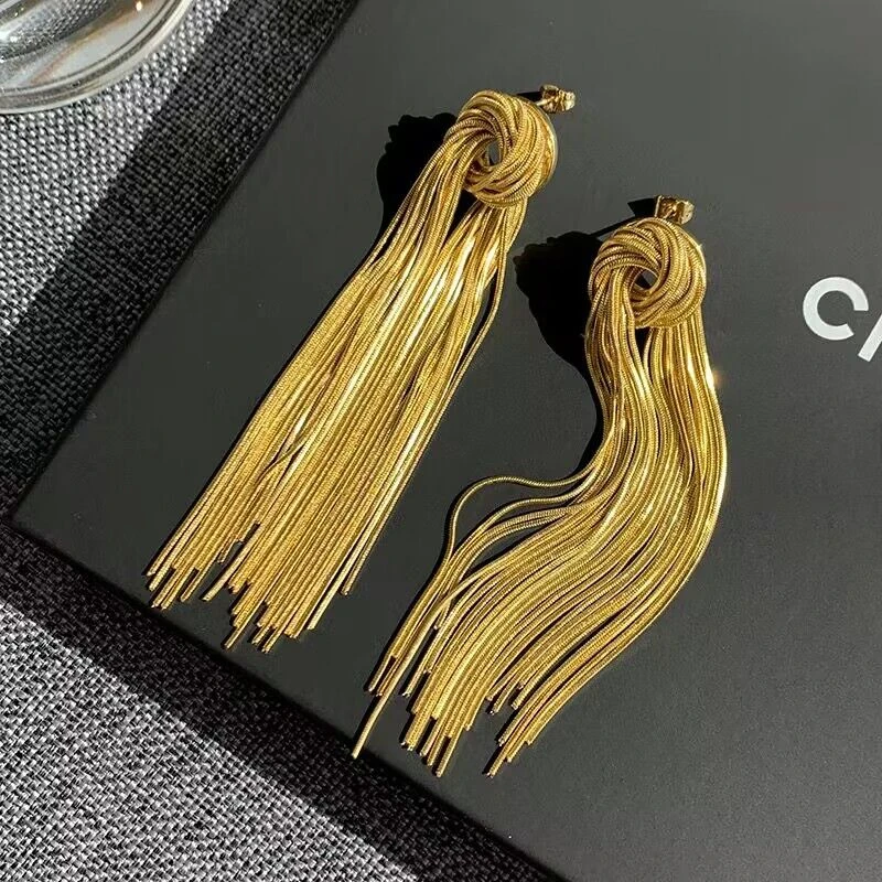 铜合金耳饰 打结流苏耳环新款潮小众设计高级感轻奢时尚耳饰女098
