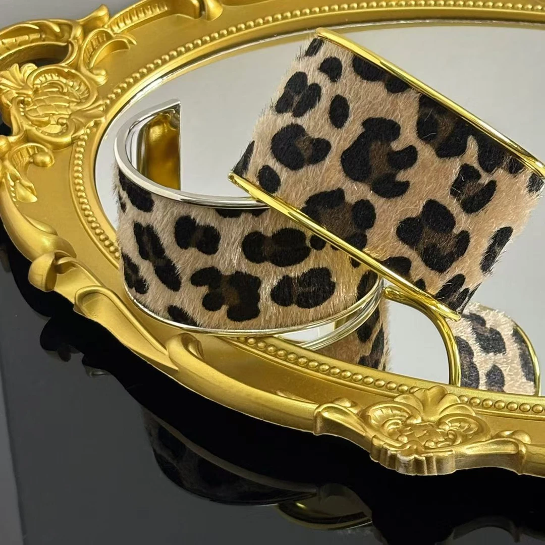 铜合金手镯 1016气质开口手环手圈马毛豹纹手镯轻奢时尚简约