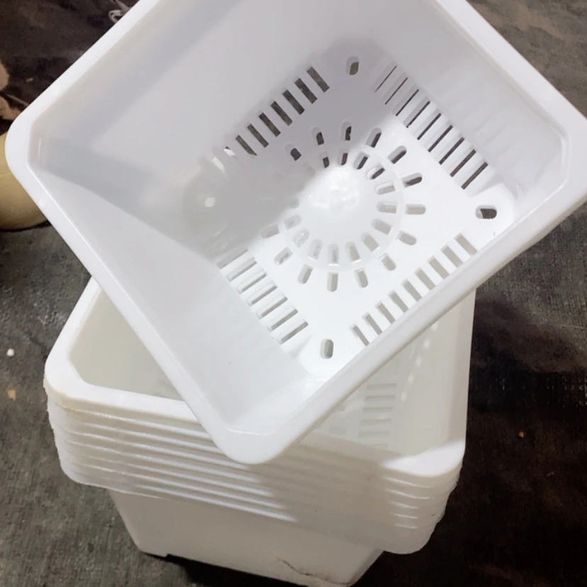 【闪购商品】180白方盆12个