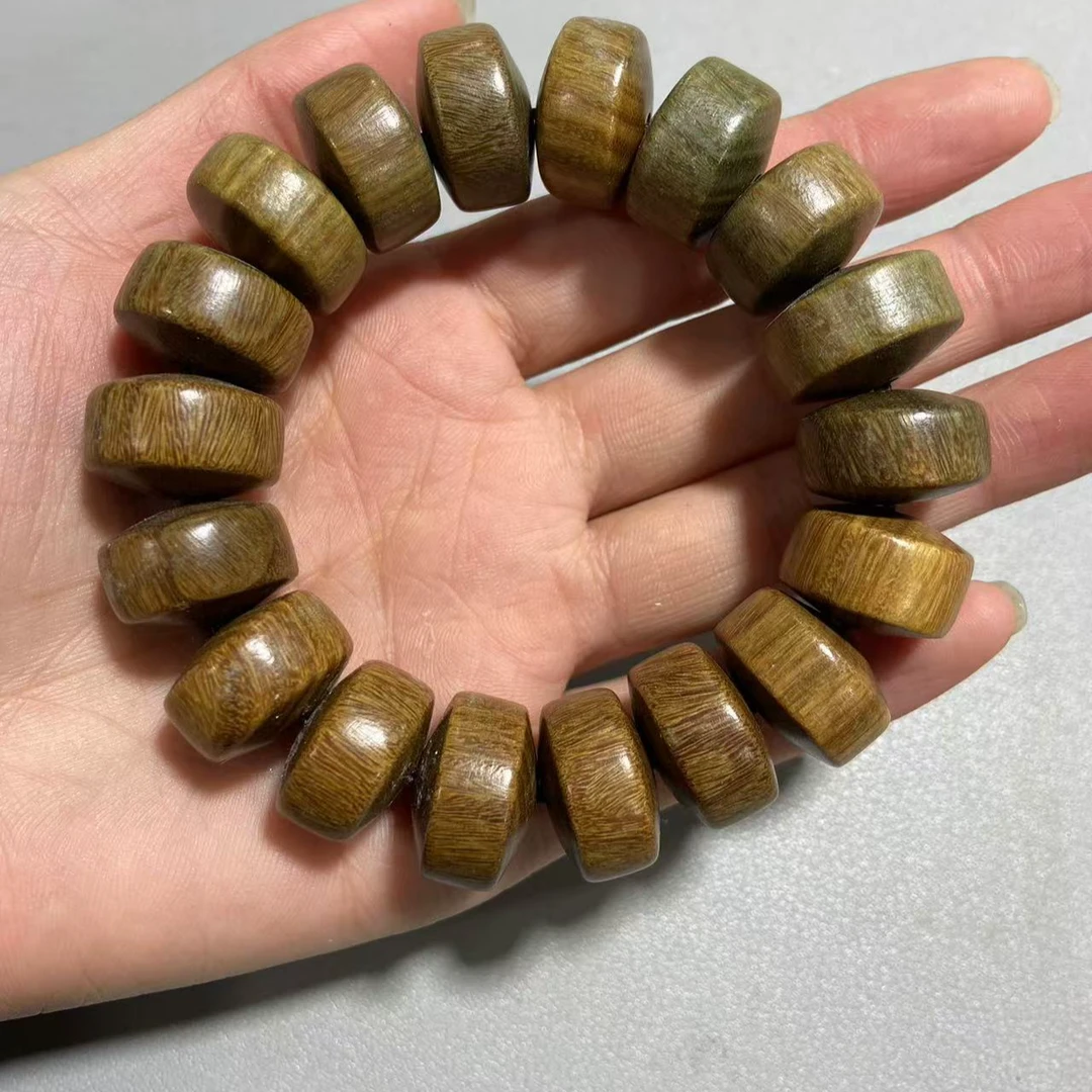 B126  绿檀   卡1.8×1.1片珠单圈手串（底色多样，发其一）