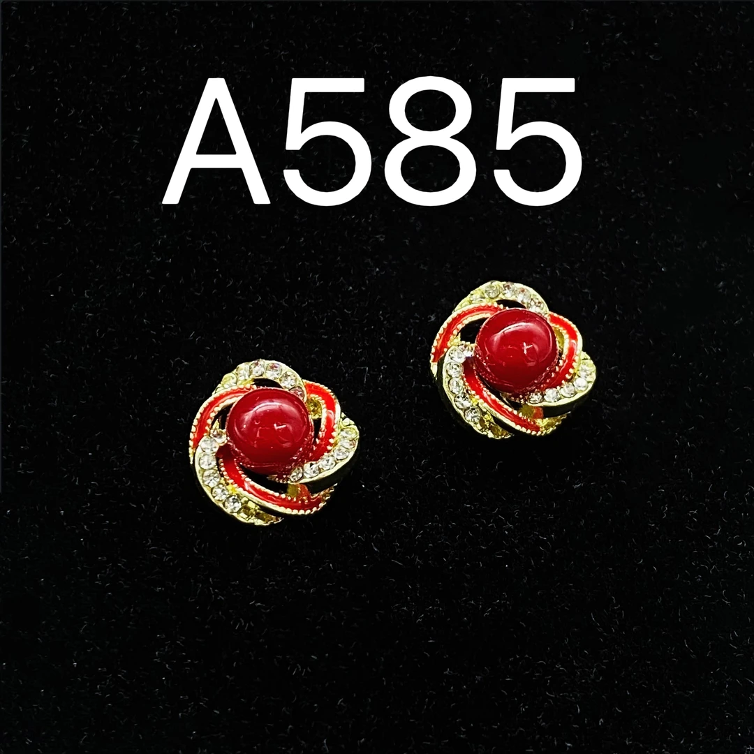 铜合金耳饰 铜合金耳饰 A585耳环时尚复古百搭轻奢气质款