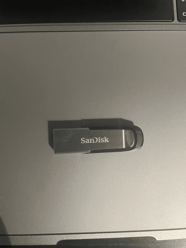 3.0 高速 汽车挂件单曲+串烧 各种House 32G