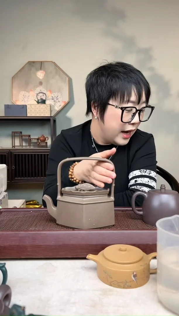 【闪购商品】紫砂茶壶蟹壳清 僧帽提梁