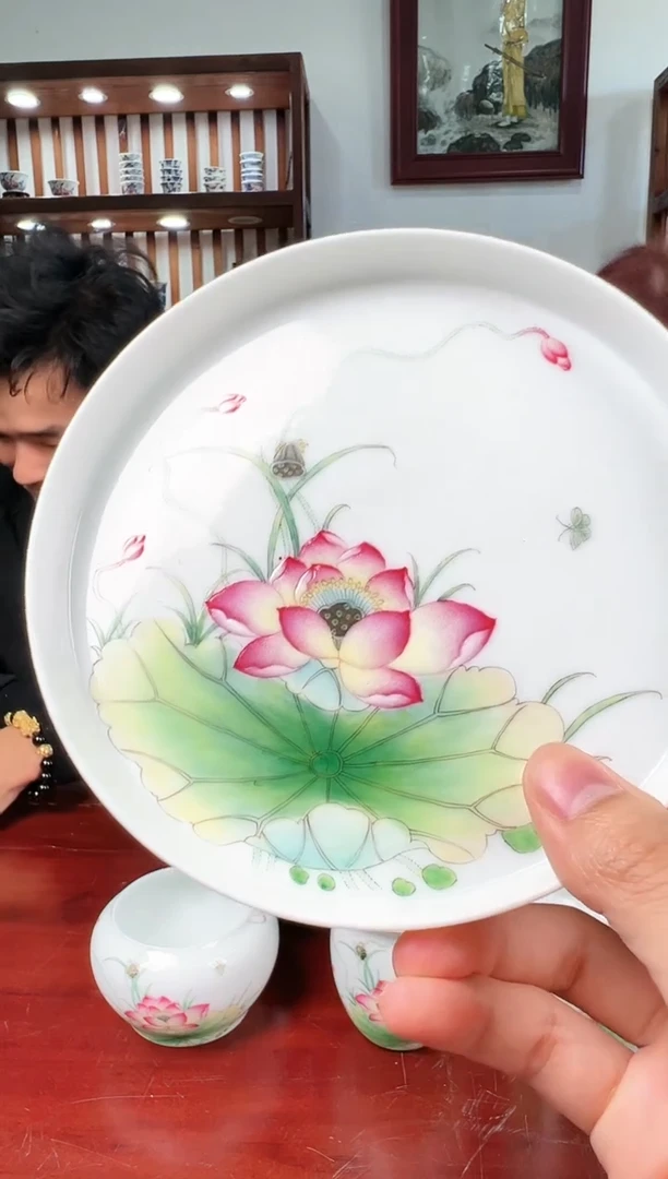 【闪购商品】摆件景德镇手工陶瓷杯摆件 鸿钧堂