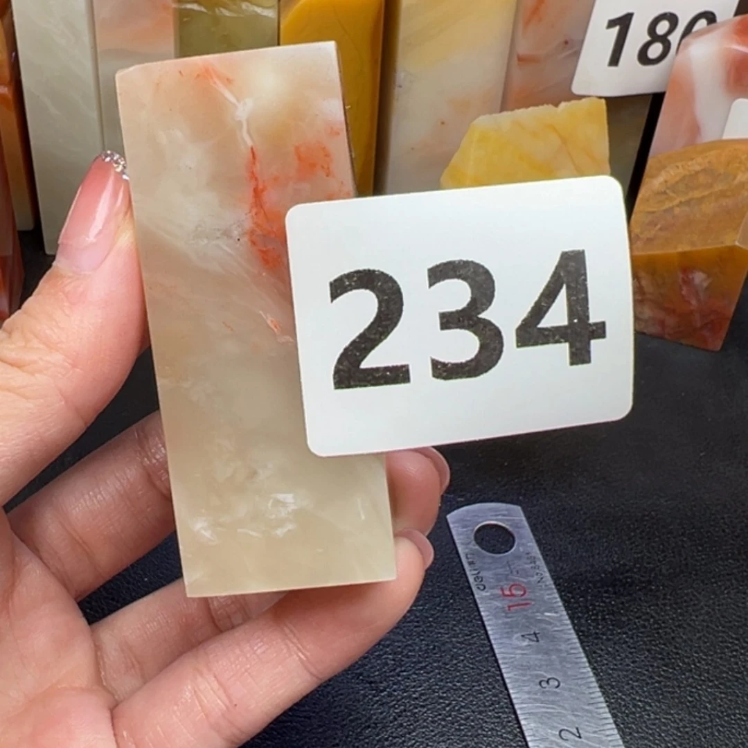 【闪购商品】老挝石方*