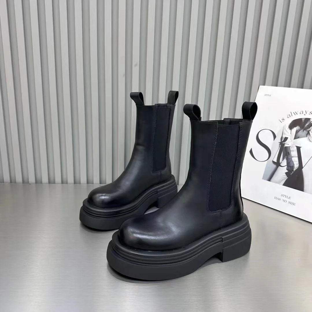 女鞋1032-3经典款烟筒靴