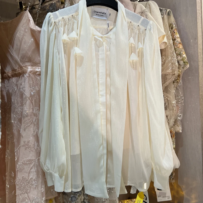 【仙莹芳华】61433串珠花朵流苏亮丝系带衬衫配吊带