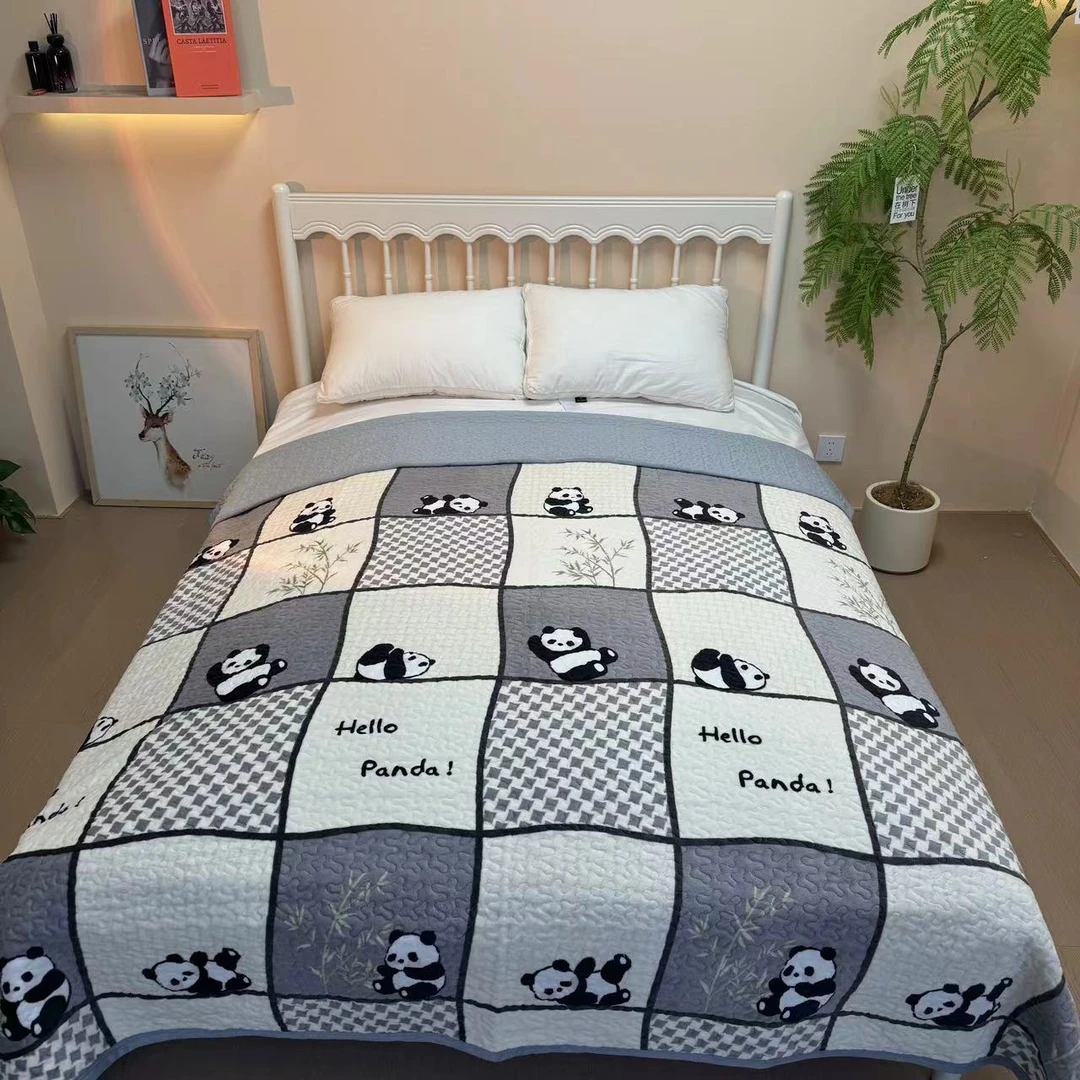 【淘气熊猫】200*230cm亲肤保暖牛奶绒床盖绗缝床盖